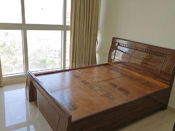 2 BHK Apartment in Parel for rent Mumbai. The reference number is 19459124