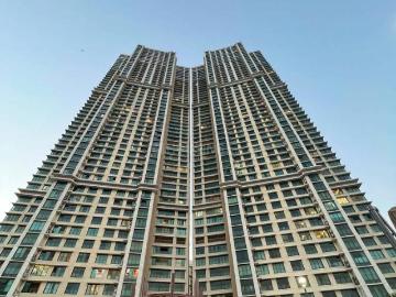 2 BHK Apartment in Parel for rent Mumbai. The reference number is 19462590