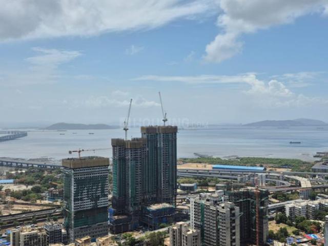 2 BHK Apartment in Parel for rent Mumbai. The reference number is 20587241