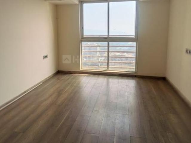 2 BHK Apartment in Parel for rent Mumbai. The reference number is 20811039