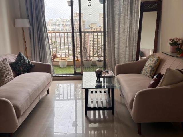 2 BHK Apartment in Parel for rent Mumbai. The reference number is 20901446