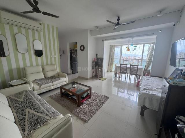 2 BHK Apartment in Parel for rent Mumbai. The reference number is 21027484