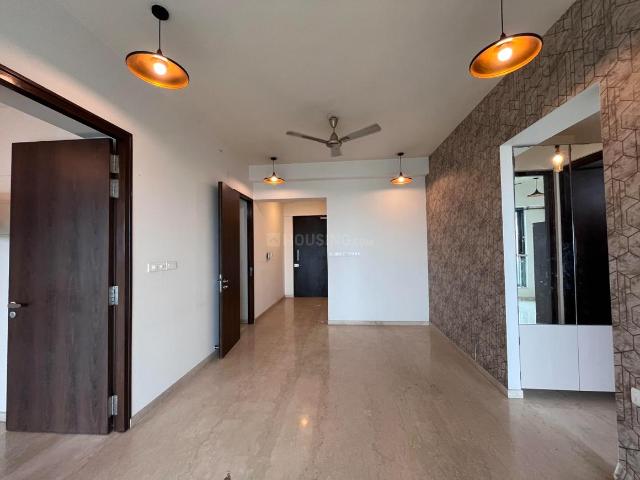 2 BHK Apartment in Parel for rent Mumbai. The reference number is 21182801