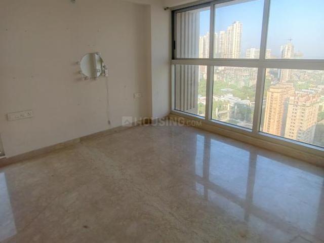 2 BHK Apartment in Parel for resale Mumbai. The reference number is 19988801