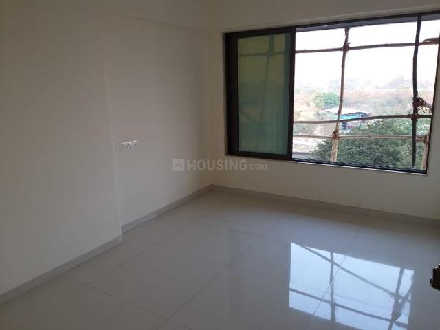 2 BHK Apartment in Parel for resale Mumbai. The reference number is 21232105