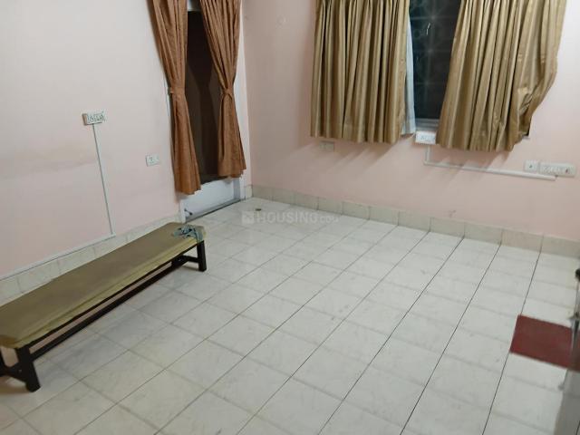 2 BHK Apartment in Park Street Area for rent Kolkata. The reference number is 20692968