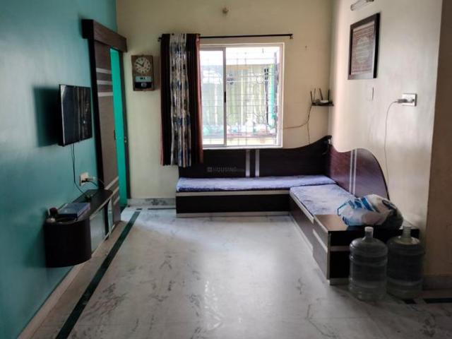 2 BHK Apartment in Park Street Area for resale Kolkata. The reference number is 11116957