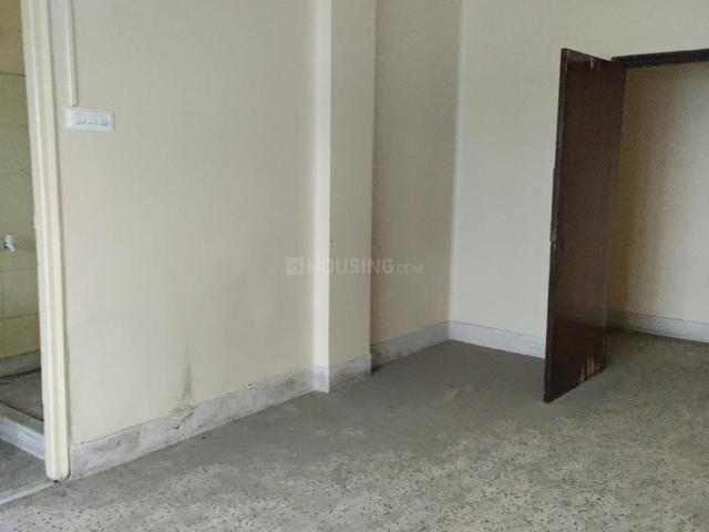 2 BHK Apartment in Park Street Area for resale Kolkata. The reference number is 21068314
