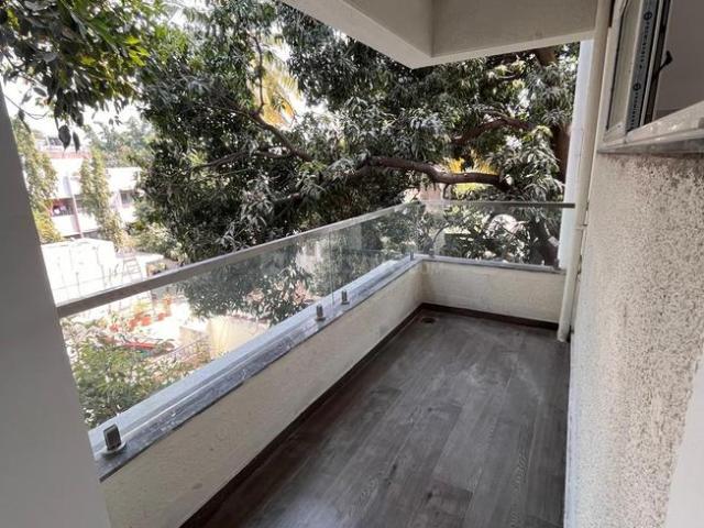 2 BHK Apartment in Parvati Darshan for rent Pune. The reference number is 21237207