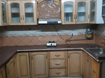 2 BHK Apartment in Paschim Vihar for rent New Delhi. The reference number is 17279067