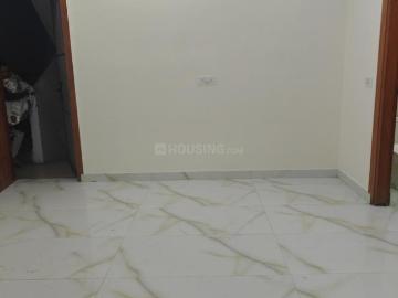 2 BHK Apartment in Paschim Vihar for rent New Delhi. The reference number is 19470700