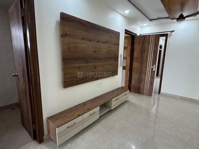 2 BHK Apartment in Paschim Vihar for rent New Delhi. The reference number is 20741732