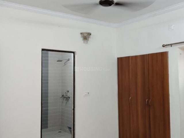 2 BHK Apartment in Paschim Vihar for rent New Delhi. The reference number is 20175401