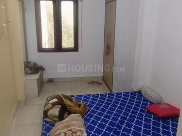 2 BHK Apartment in Paschim Vihar for rent New Delhi. The reference number is 21135070