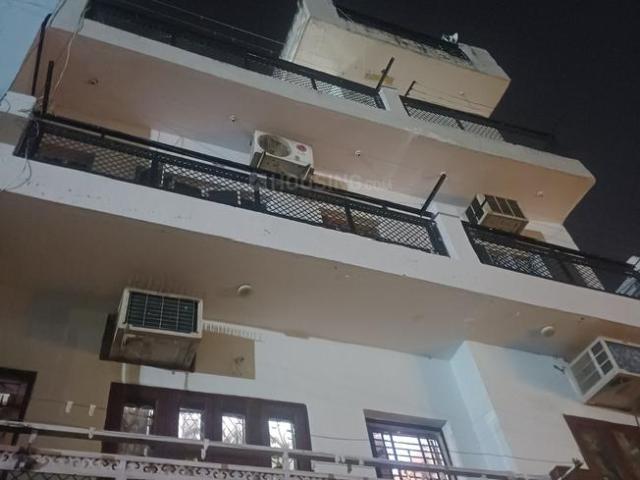2 BHK Apartment in Paschim Vihar for rent New Delhi. The reference number is 21363378