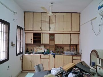 2 BHK Apartment in Paschim Vihar for resale New Delhi. The reference number is 20514094