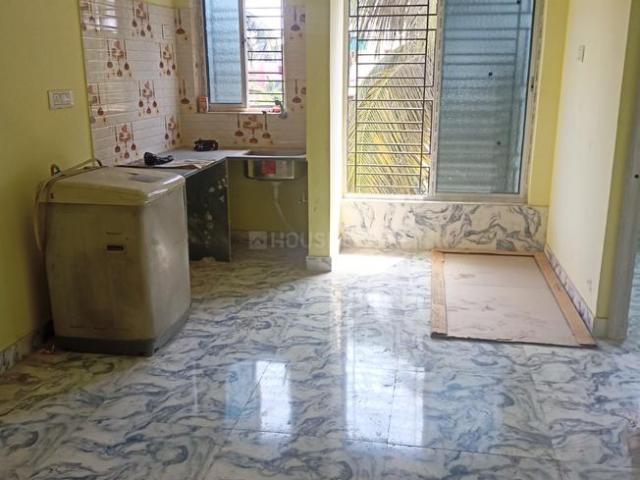 2 BHK Apartment in Paschim Putiary for rent Kolkata. The reference number is 11625307
