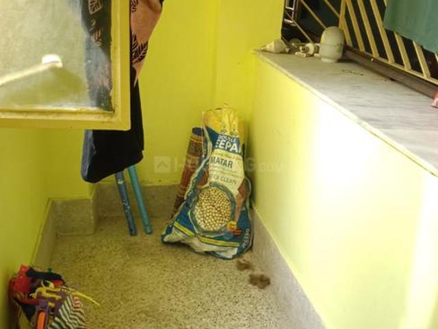 2 BHK Apartment in Paschim Putiary for rent Kolkata. The reference number is 20146712