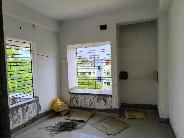 Flat for sale in Moore Avenue