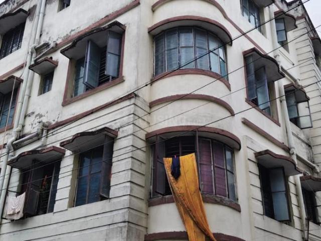 2 BHK Apartment in Paschim Putiary for resale Kolkata. The reference number is 21199847