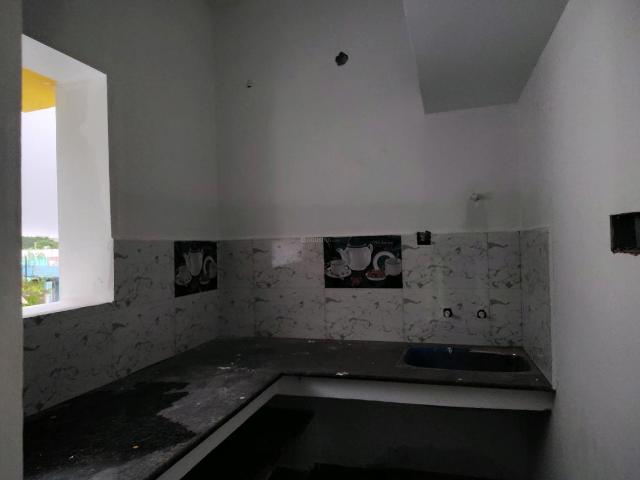 2 BHK Apartment in Perambur for resale Chennai. The reference number is 18948752