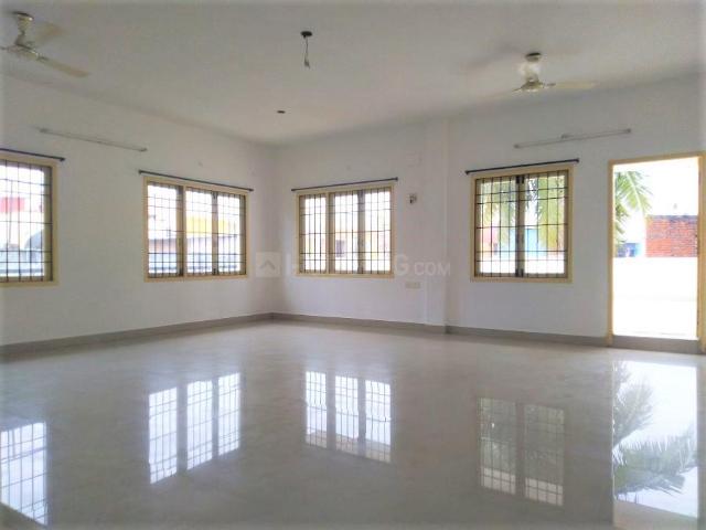 2 BHK Apartment in Perambur for resale Chennai. The reference number is 21176727