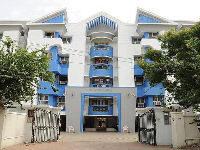 2 BHK Apartment in Perambur for resale Chennai. The reference number is 7978412