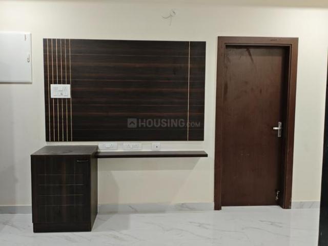2 BHK Apartment in Perungudi for rent Chennai. The reference number is 21076079