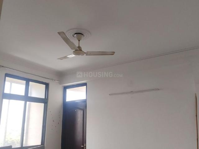 2 BHK Apartment in Phi IV for rent Greater Noida. The reference number is 21091035