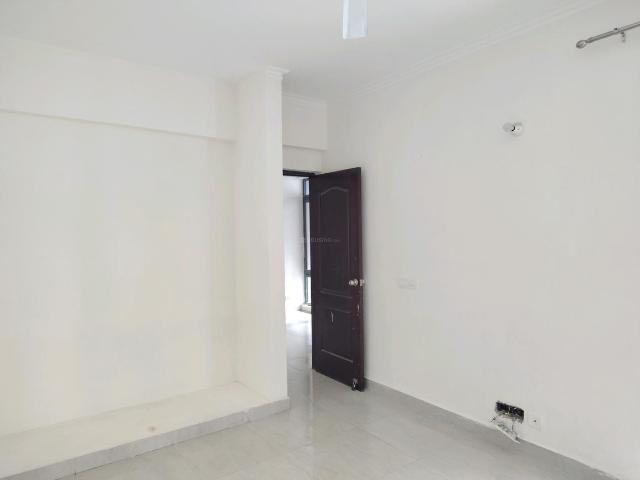 2 BHK Apartment in Phi II for rent Greater Noida. The reference number is 19865461