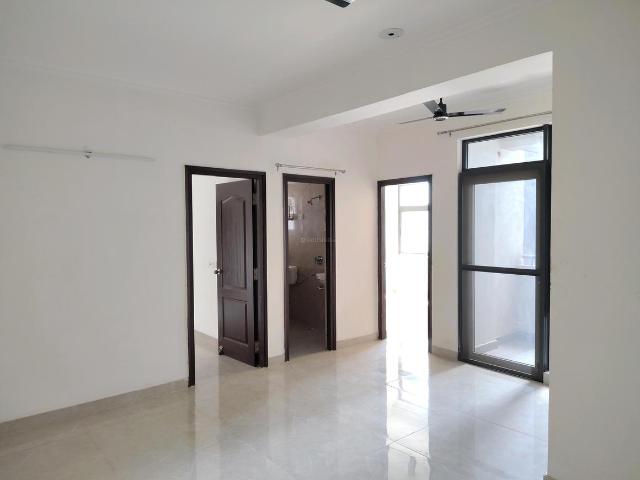 2 BHK Apartment in Phi II for rent Greater Noida. The reference number is 19074084