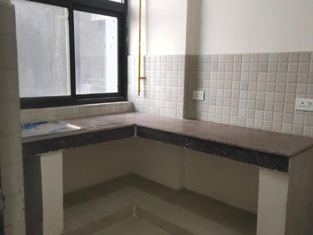 2 BHK Apartment in Phi II for resale Greater Noida. The reference number is 18375320
