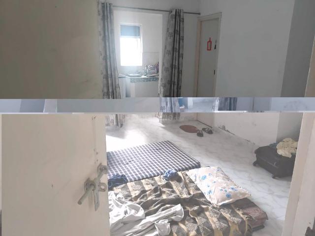 2 BHK Apartment in Phool Bagan for rent Kolkata. The reference number is 21035100