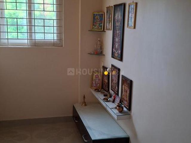 2 BHK Apartment in Phool Bagh for rent Vizianagaram. The reference number is 21213369