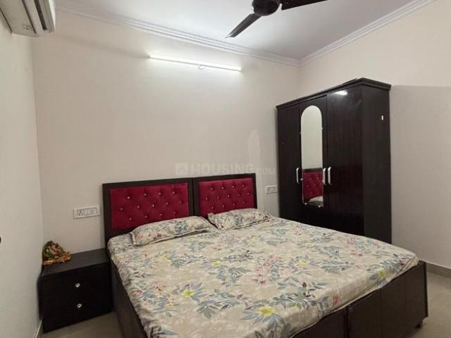 2 BHK Apartment in Pitampura for rent New Delhi. The reference number is 17990471