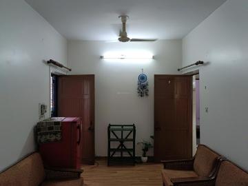 2 BHK Apartment in Pitampura for rent New Delhi. The reference number is 18113049