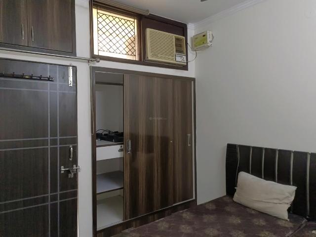 2 BHK Apartment in Pitampura for rent New Delhi. The reference number is 19825663