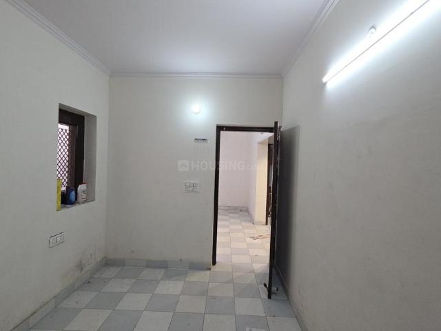 2 BHK Apartment in Pitampura for rent New Delhi. The reference number is 20268681