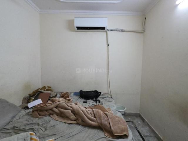 2 BHK Apartment in Pitampura for rent New Delhi. The reference number is 20700708
