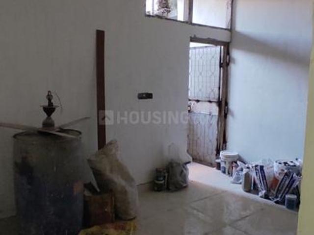 2 BHK Apartment in Pitampura for rent New Delhi. The reference number is 21336424