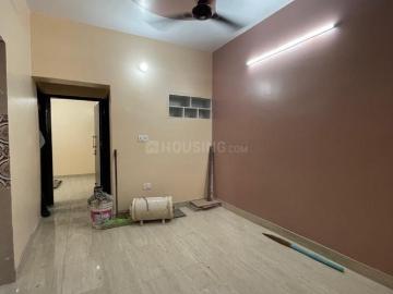 2 BHK Apartment in Pitampura for resale New Delhi. The reference number is 19578234