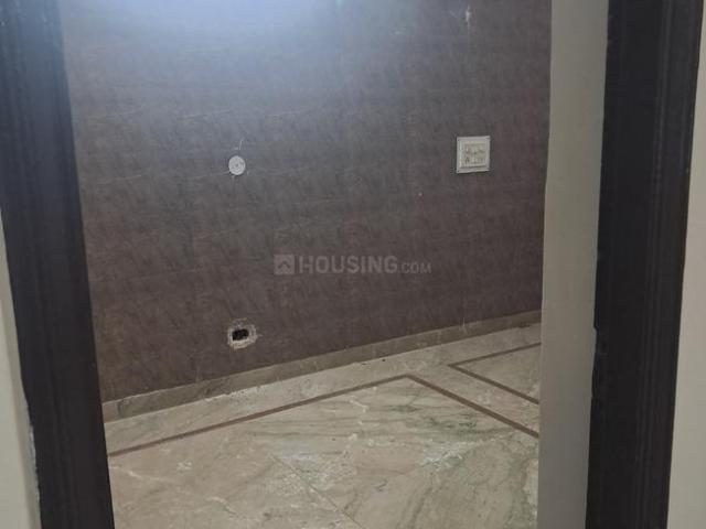 2 BHK Apartment in Pitampura for resale New Delhi. The reference number is 21017120