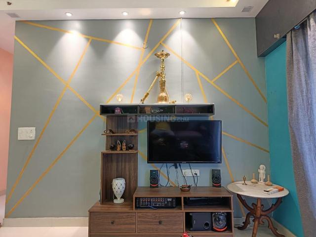 2 BHK Apartment in Picnic Garden for rent Kolkata. The reference number is 18036529