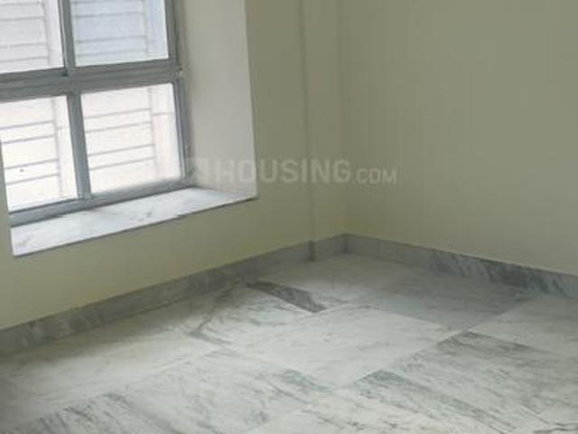 2 BHK Apartment in Picnic Garden for rent Kolkata. The reference number is 19067069