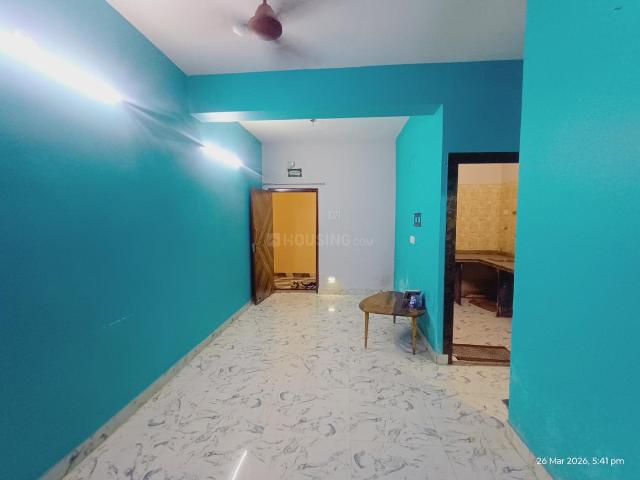 2 BHK Apartment in Picnic Garden for rent Kolkata. The reference number is 19829250