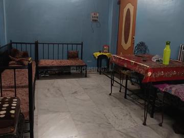 2 BHK Apartment in Picnic Garden for rent Kolkata. The reference number is 19918500