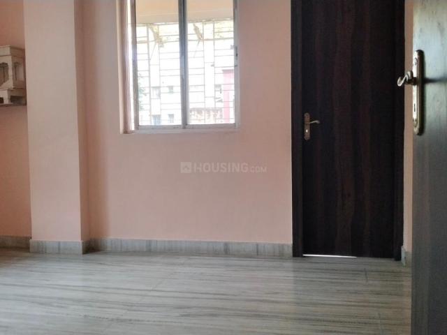 2 BHK Apartment in Picnic Garden for rent Kolkata. The reference number is 20036598