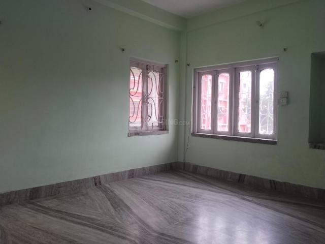 2 BHK Apartment in Picnic Garden for rent Kolkata. The reference number is 20031588