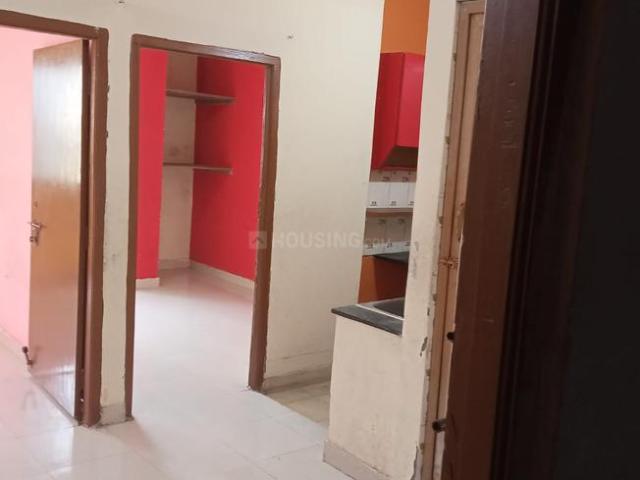 2 BHK Apartment in Picnic Garden for rent Kolkata. The reference number is 20106635