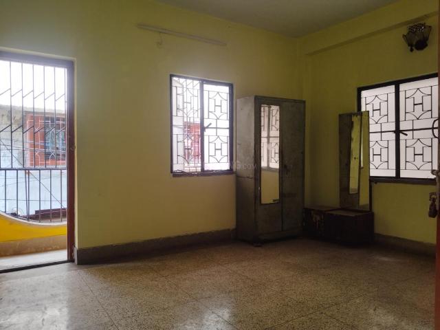 2 BHK Apartment in Picnic Garden for rent Kolkata. The reference number is 20220894